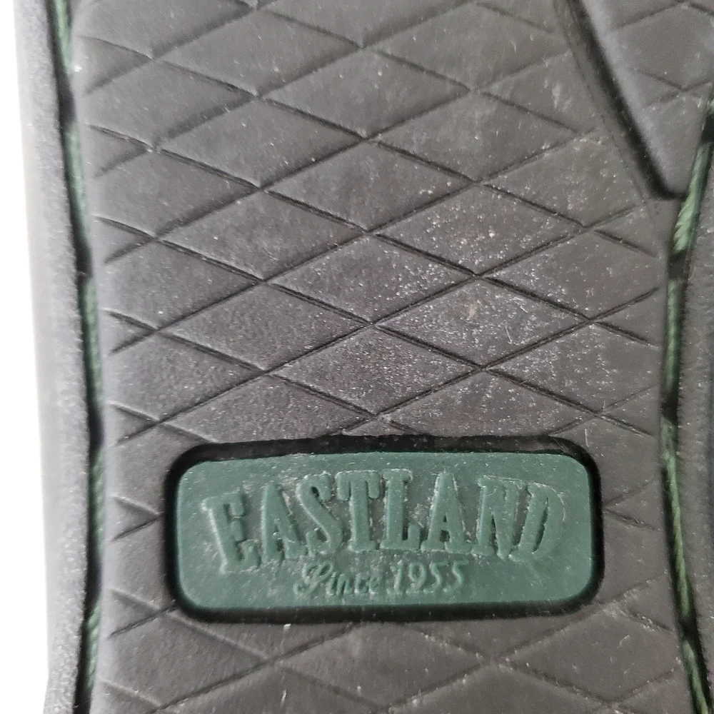 EASTLAND 9M Black Leather Annette Loafer Flat Slip On Comfort Sole Office Preppy - Picture 10 of 11